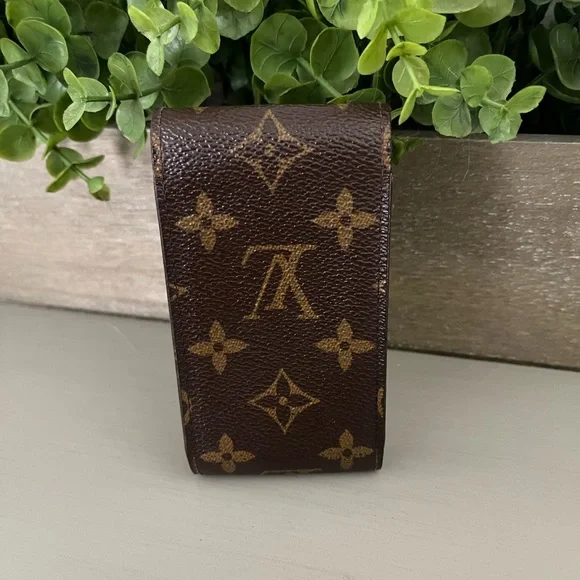 Louis Vuitton Cigarette Case / Accessory Case - Picture 2 of 11